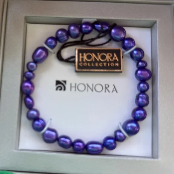 COPY - Honora Purple Pearl Bracelet - Picture 4 of 5